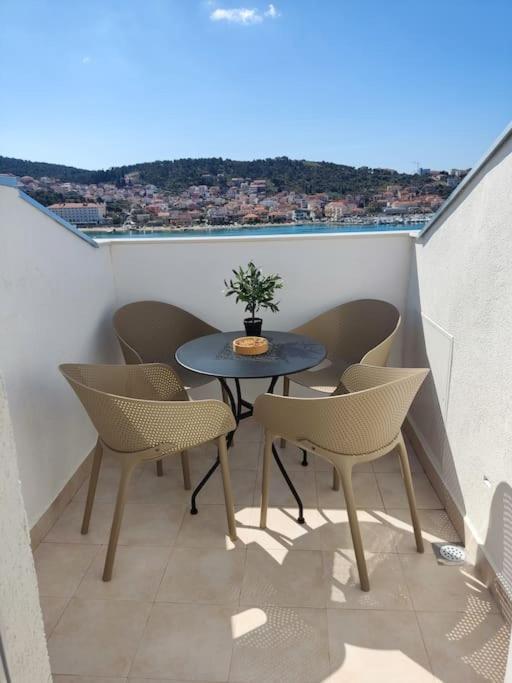 Bird View Apartment Carlissima Τρογκίρ Εξωτερικό φωτογραφία